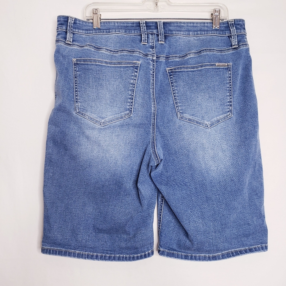 Tommy Bahama Boracay Indigo Denim Bermuda Jean Shorts Women's Size 14x11" - Picture 4 of 11